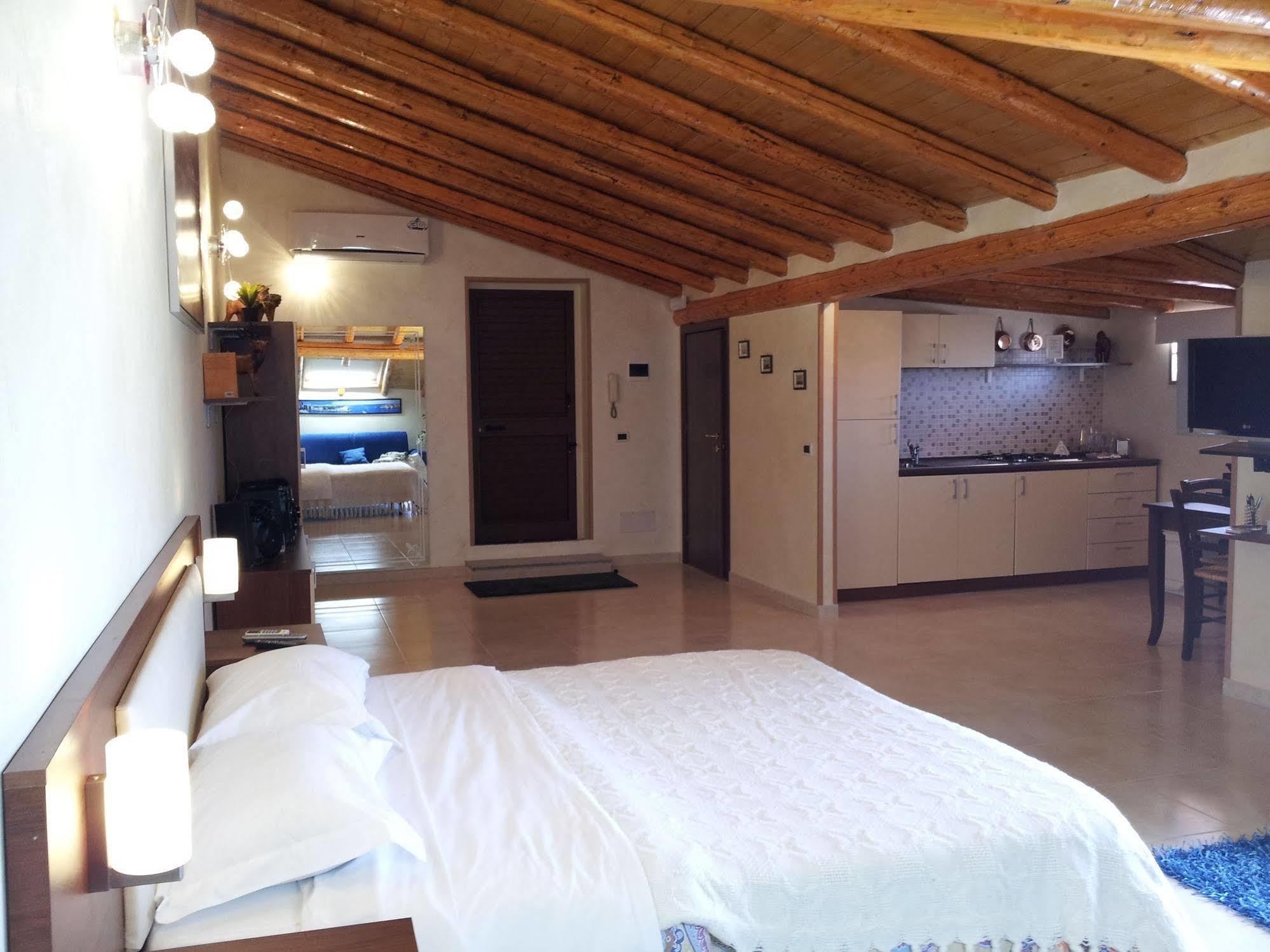 B&B Suite Viagrande Exterior photo